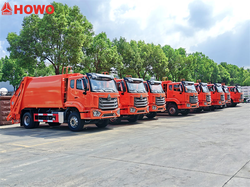 HOWO rear loader truck for export to Middle East country