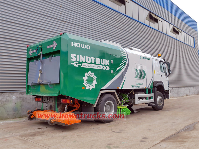 HOWO 10 Cubic Meters Vacuum Cleaner Cleaning Sweeping
