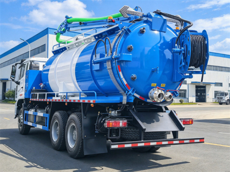 HOWO NX sewage vacuum tank truck